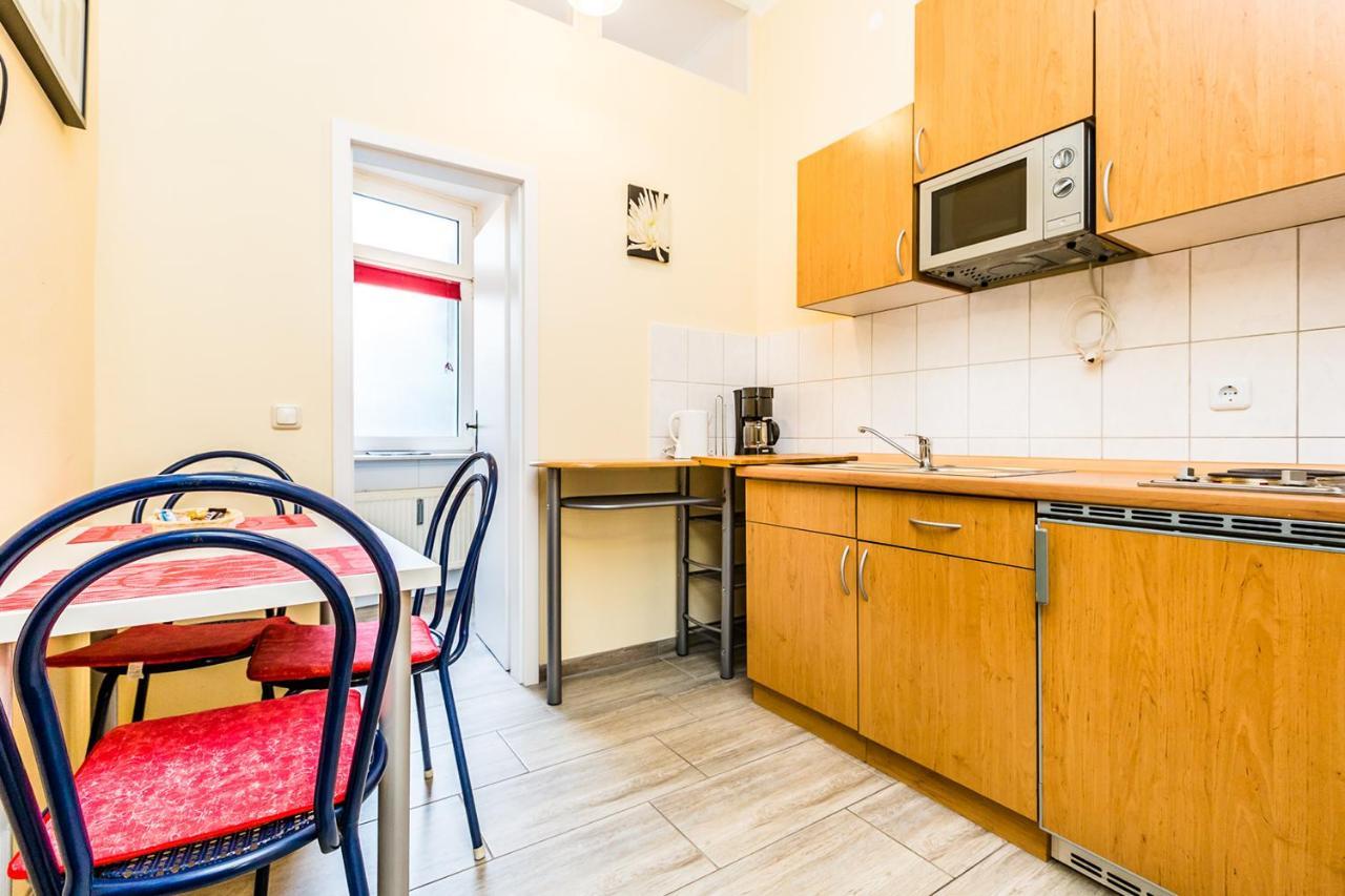 Cozy Apartments In Muelheim Кёльн Экстерьер фото