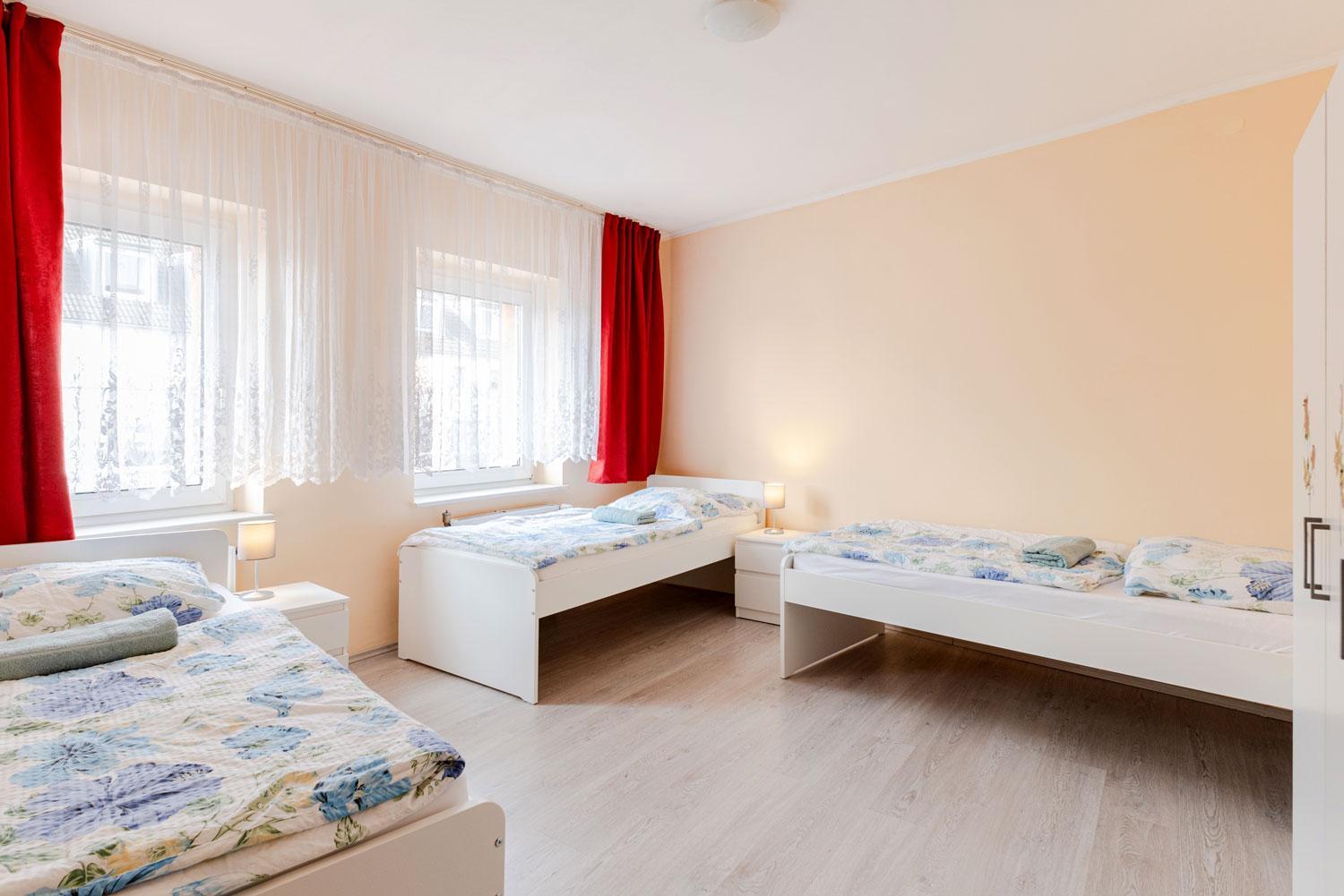 Cozy Apartments In Muelheim Кёльн Экстерьер фото